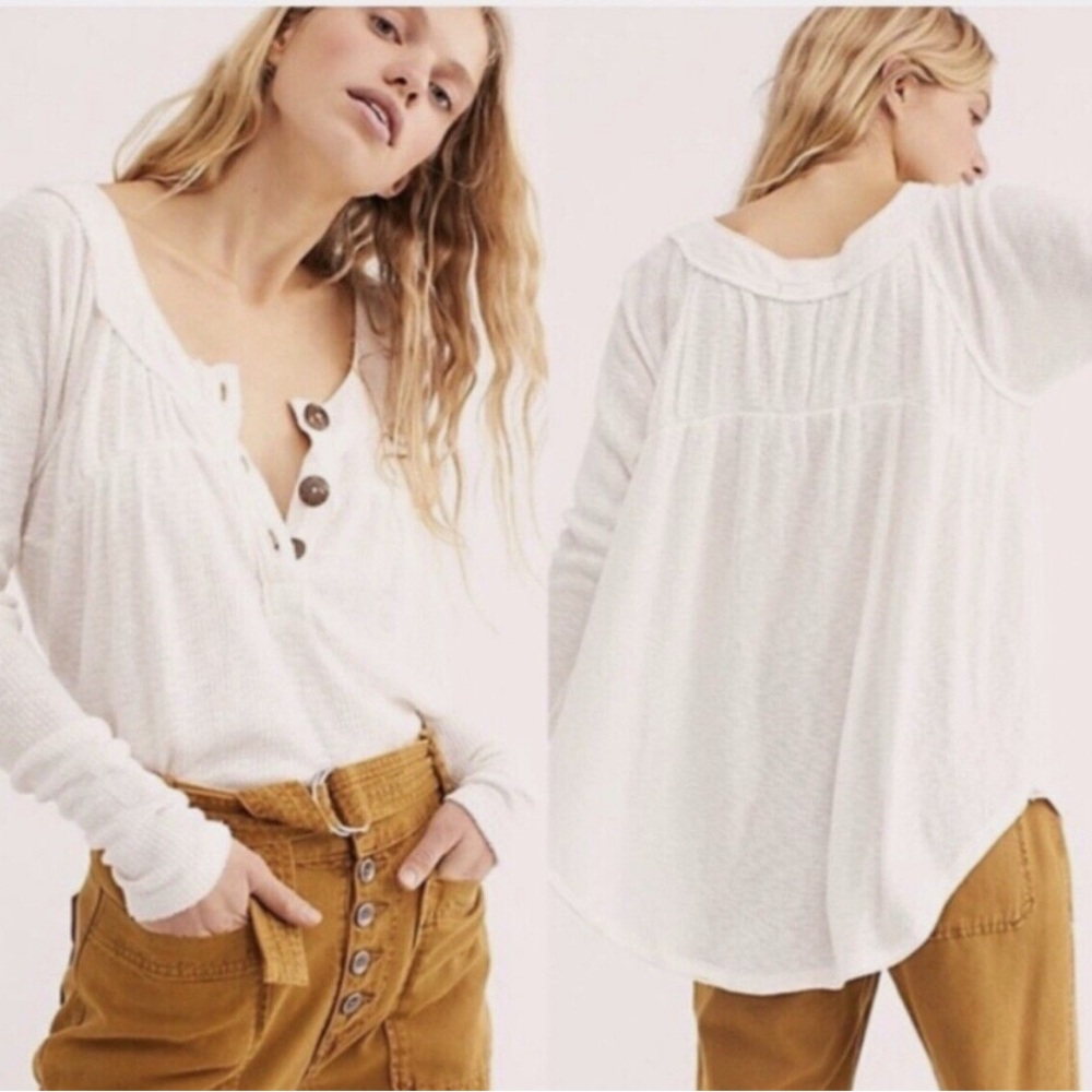⭐️ "We The Free" Henley Waffle Knit Long Sleeve Top ~ Size S ⭐️